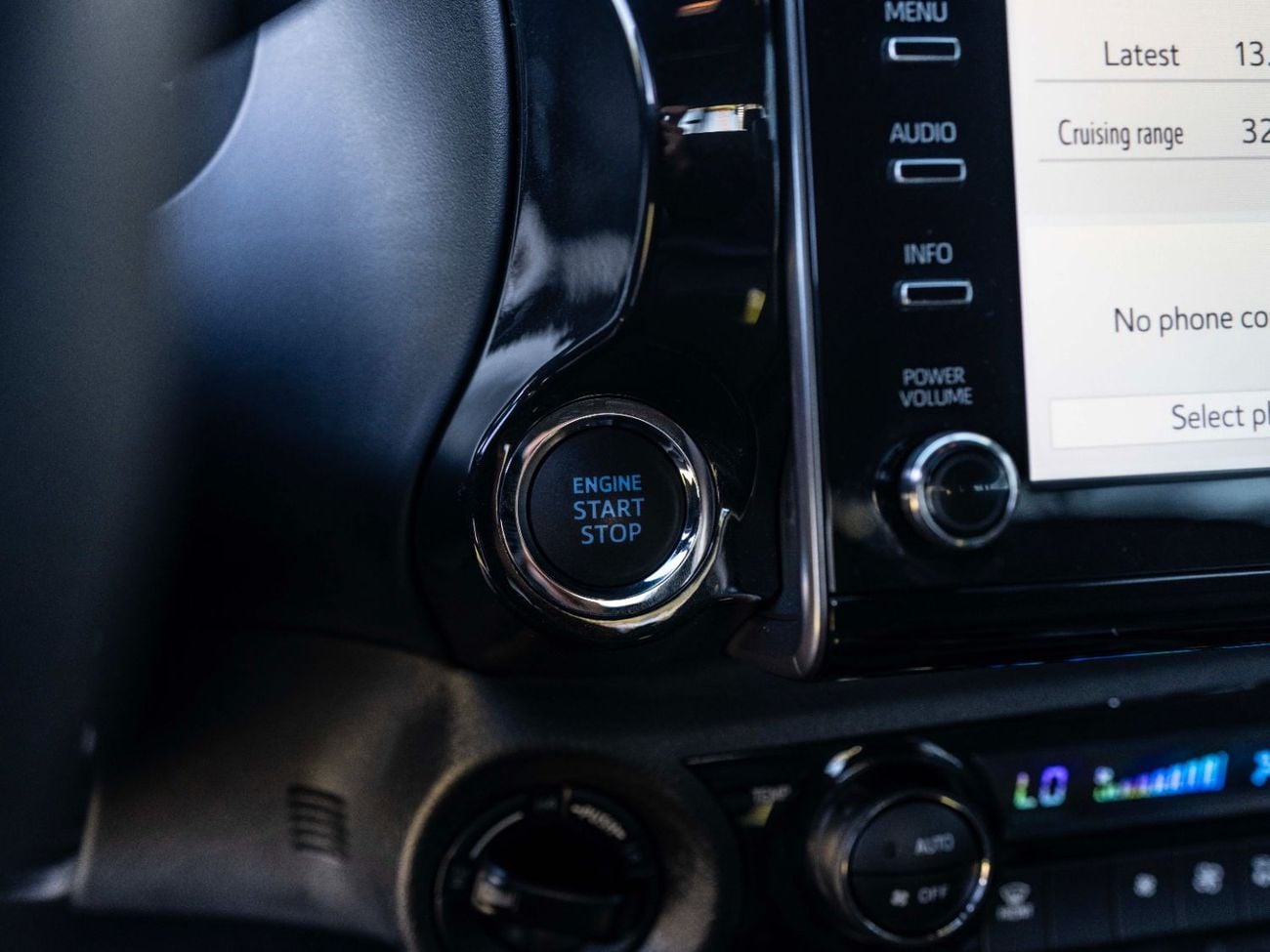 تويوتا هيلوكس ADVENTURE