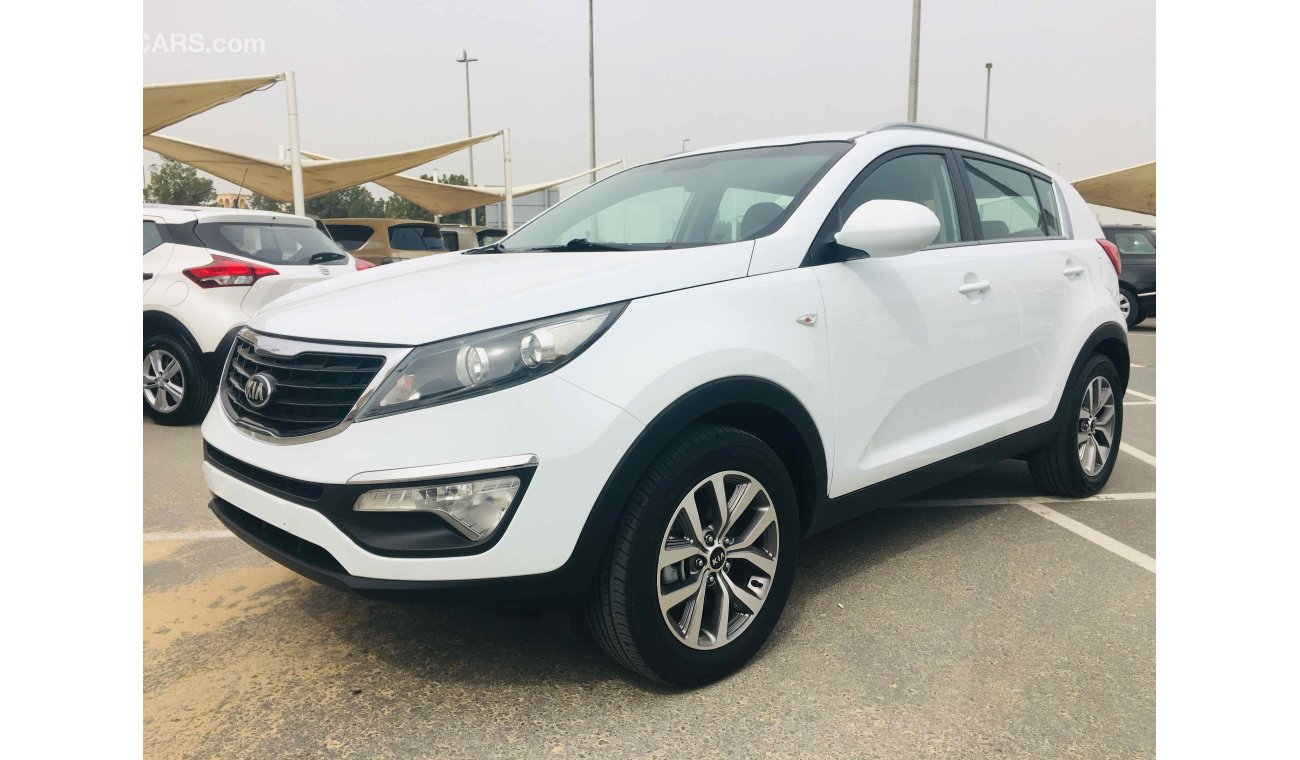 Kia Sportage سياره نظيفه جدا بدون حوادث بحاله ممتاذه صبغة وكاله