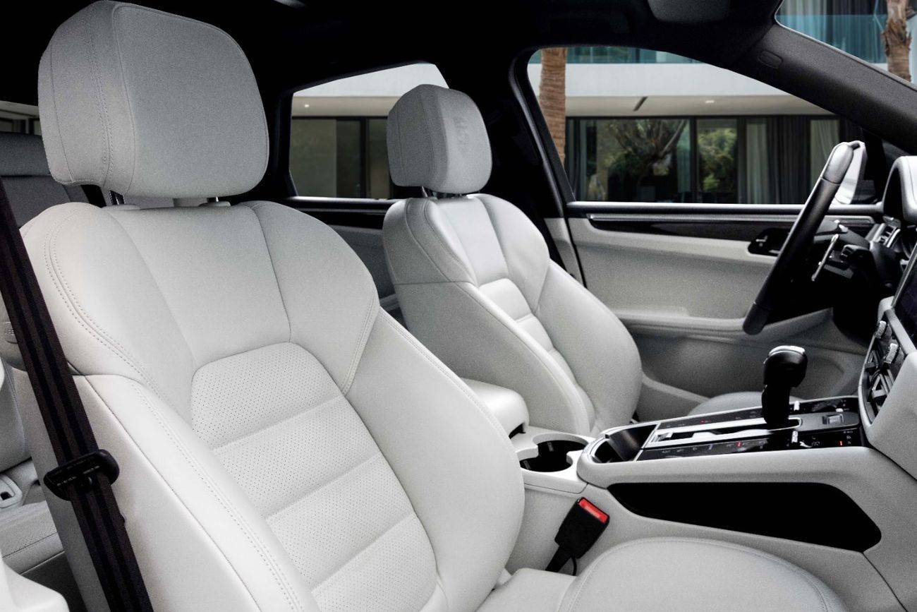 Porsche Macan Macan T | 4,113 P.M | 0% Downpayment | Immaculate Condition!