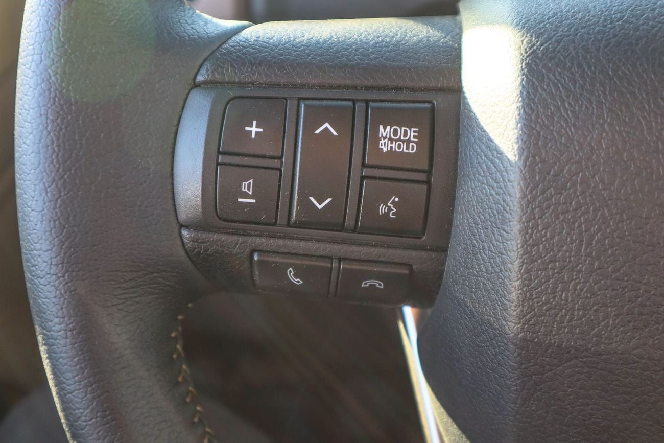 تويوتا لاند كروزر بيك آب  TOYOTA LAND CRUISER SINGLE CAB 4.0L 2025 MODEL M/T