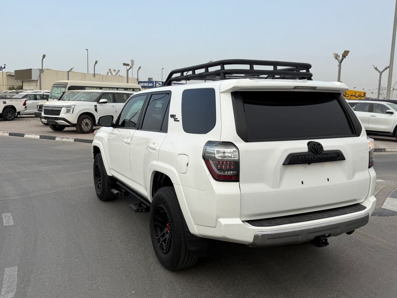 تويوتا Runner4 Trdd off road Full option sunroof Leader Seat