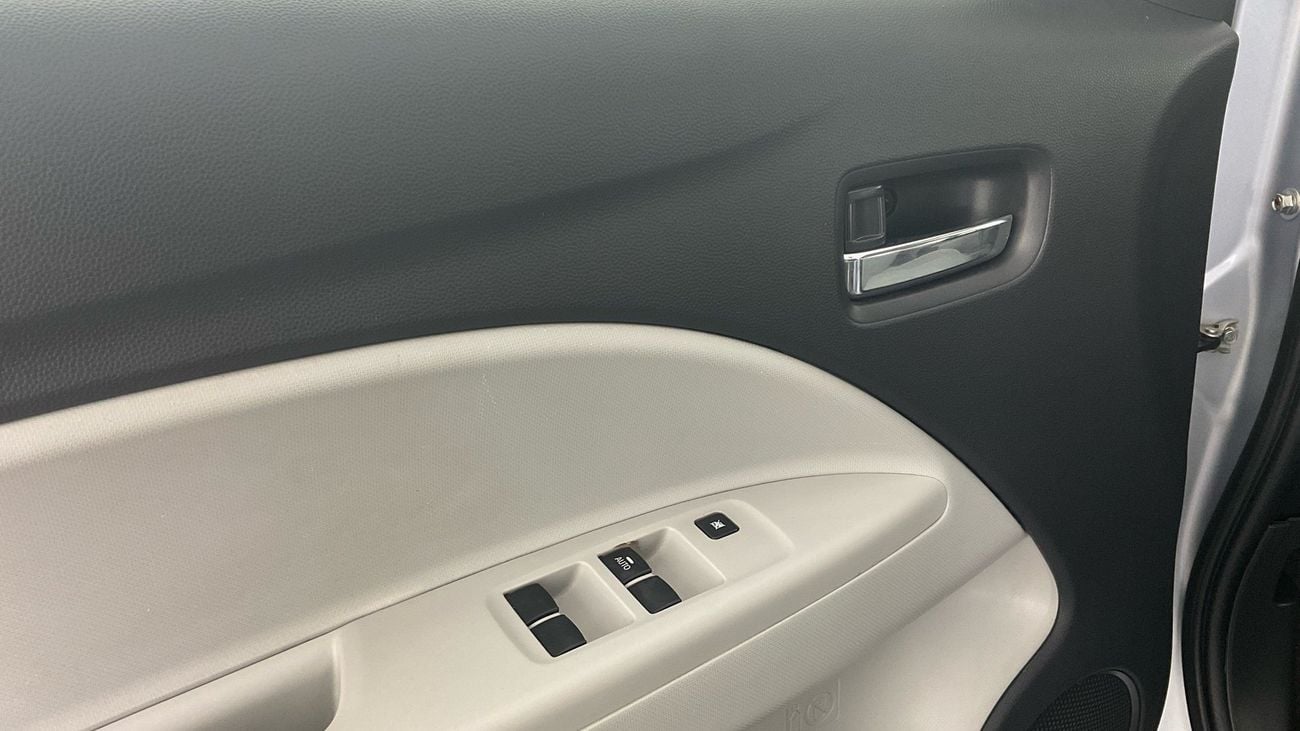 ميتسوبيشي اتراج GLX Full | upto AED 20,000 Ramadan Discount | شامل الضمان | 0 ﺪﻔﻋﺓ ﺃﻮﻟﻯ