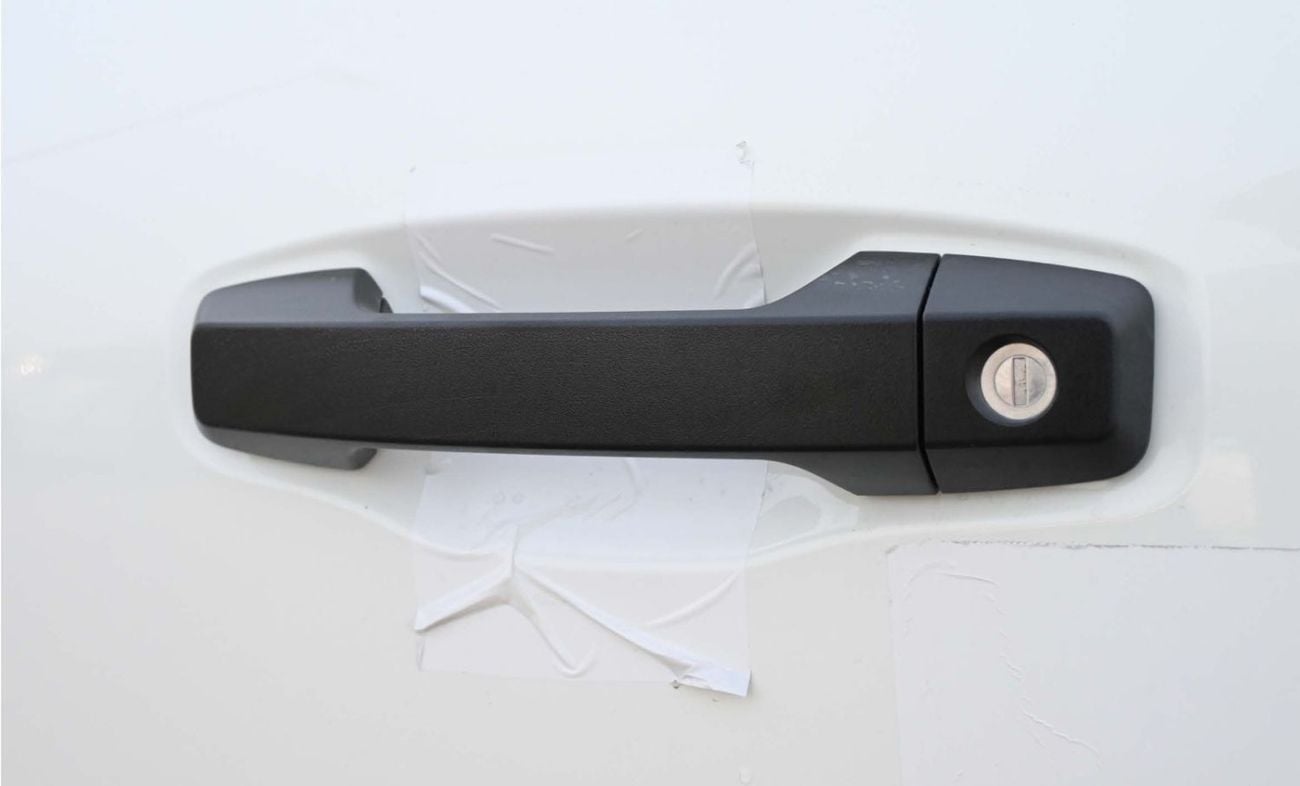 Mitsubishi L200 Mitsubshi L200 GL Single Cabin 4WD MT DSL