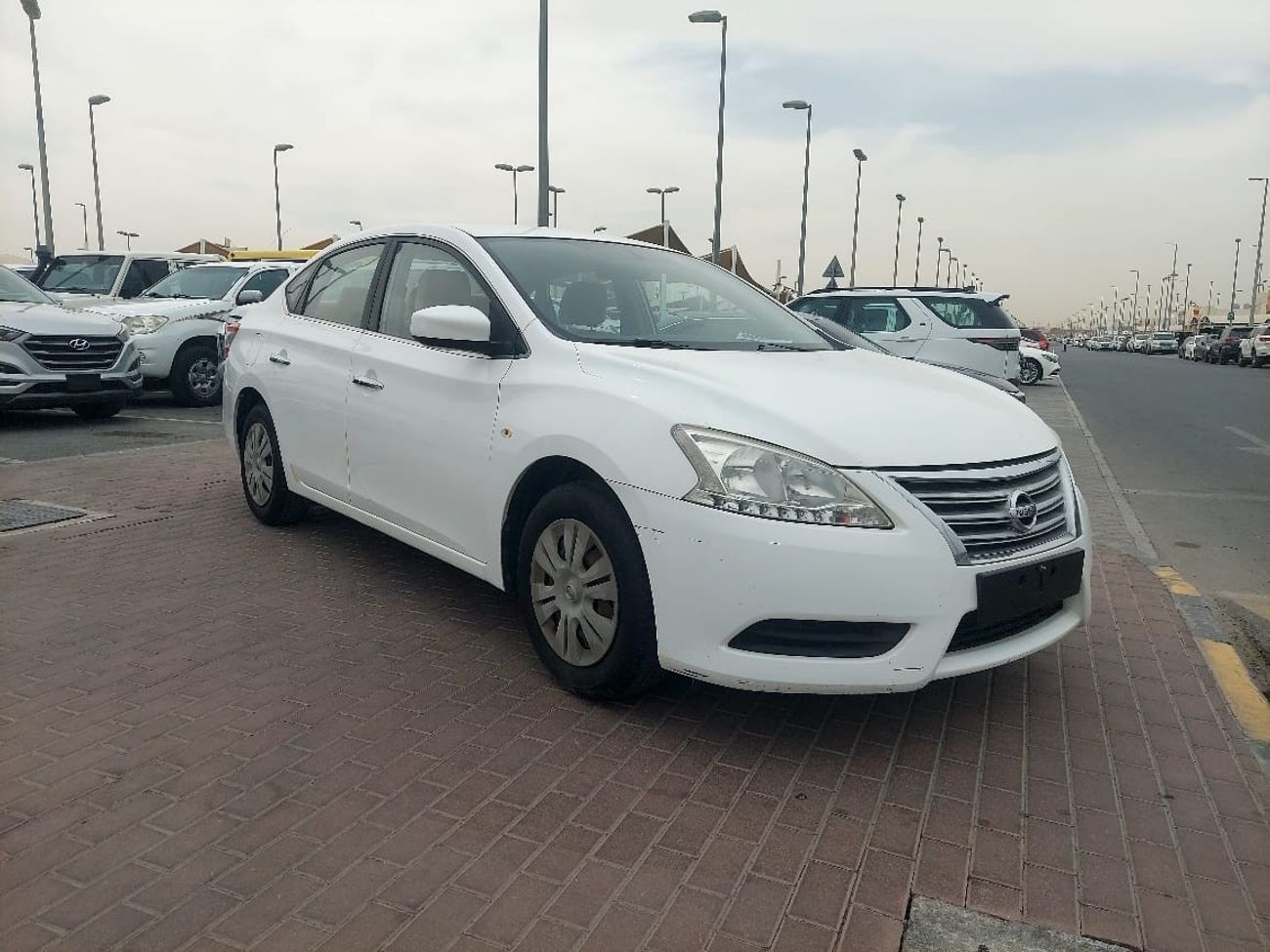 Nissan Sentra PETROL AUTOMATIC TRANSMISSION