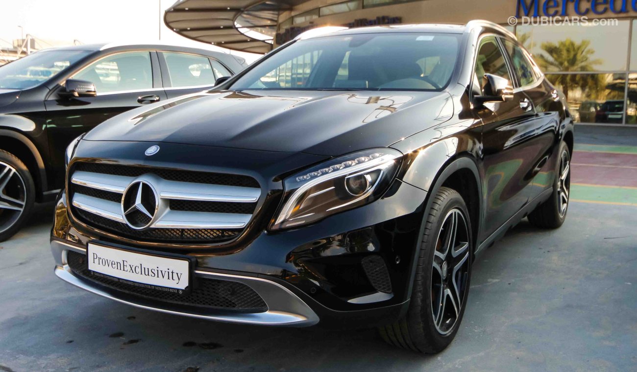 مرسيدس بنز GLA 250 4 Matic