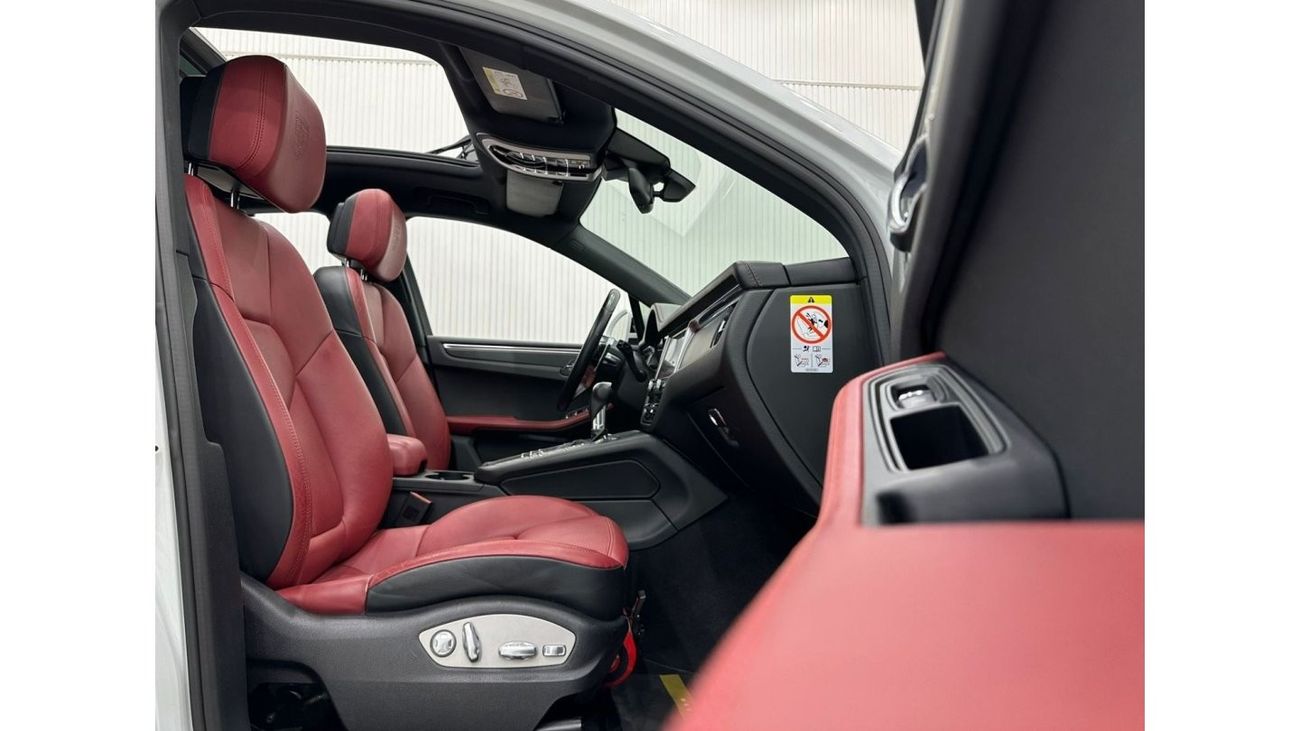 Porsche Macan std 2020 Porsche Macan, Warranty, Full Service History, Excellent Condition, GCC