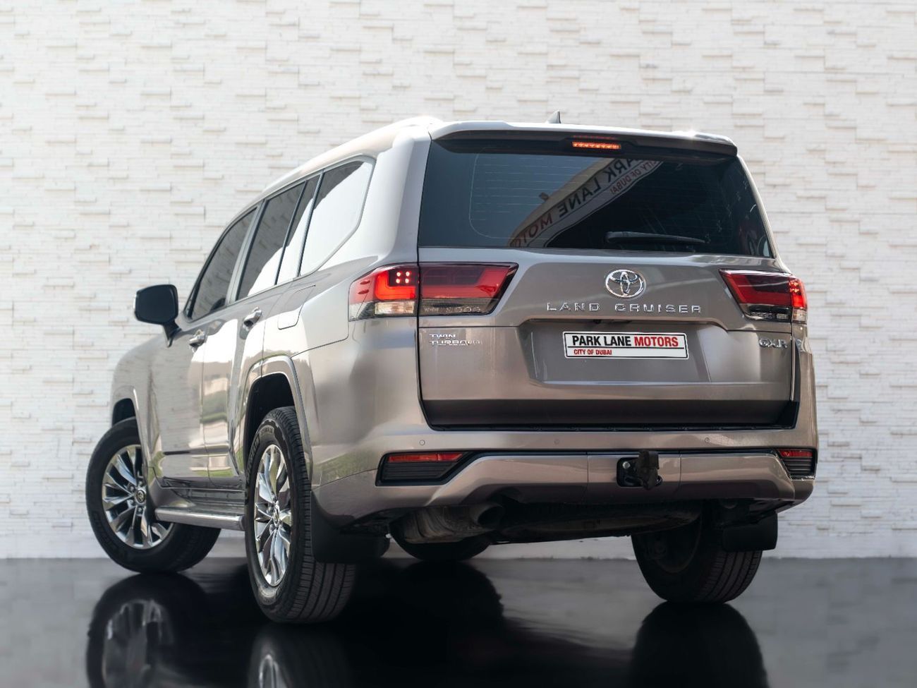 Toyota Land Cruiser GXR 3.5L