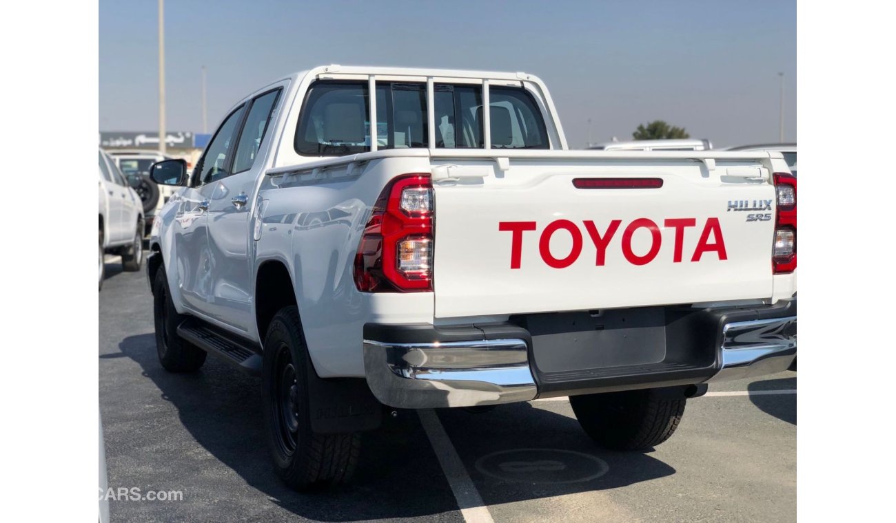 تويوتا هيلوكس TOYOTA HILUX 2.4L 4X4 DC DSL MT POWER WINDOW