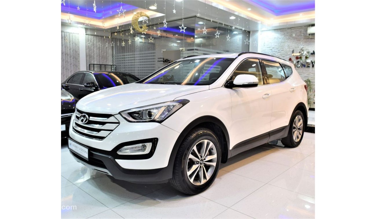 هيونداي سانتا في EXECELLENT DEAL for this Hyundai SantaFe 2016 Model!! in White Color! GCC Specs