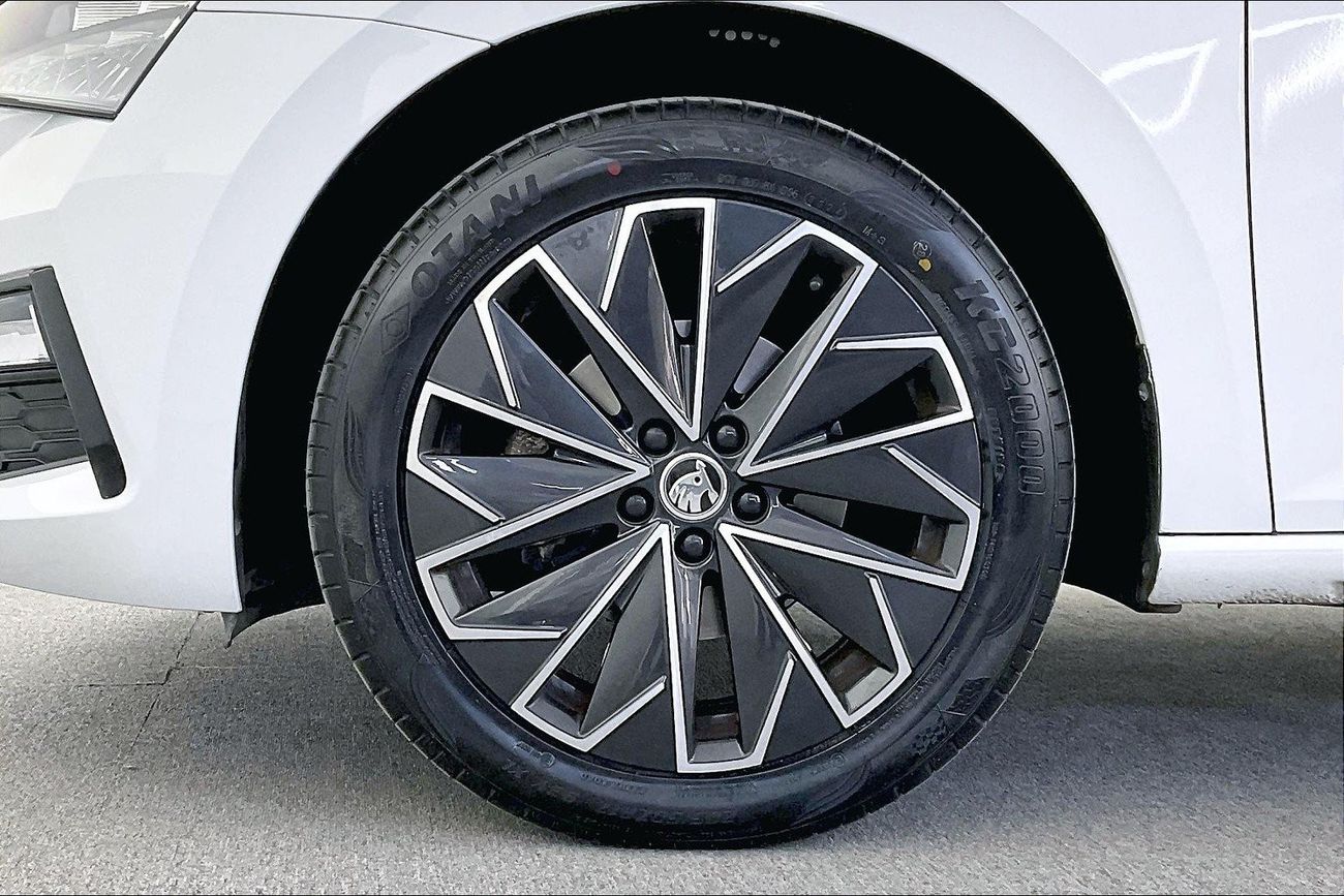 تويوتا فيلوز GX | شامل الضمان | 0 ﺪﻔﻋﺓ ﺃﻮﻟﻯ