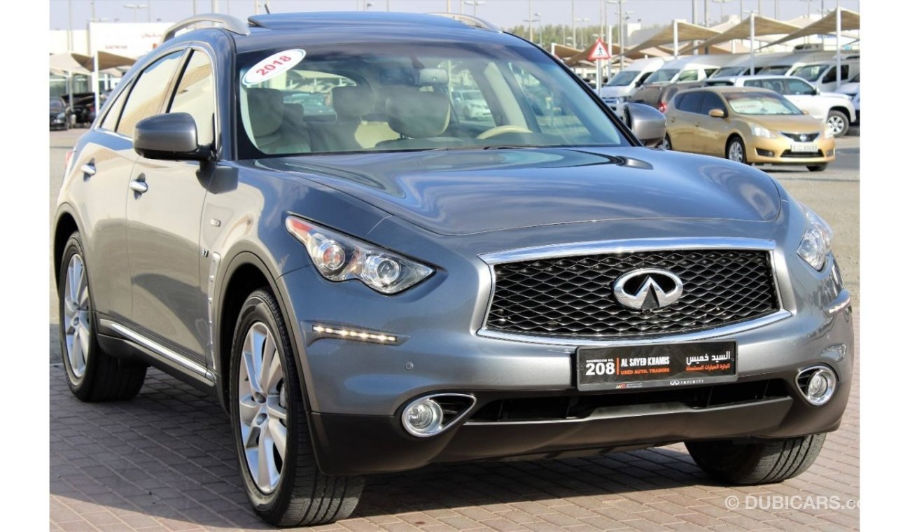 Infiniti QX70 Infiniti QX70 2018 GCC, agency checks, agency paint, without any malfunctions, No. 1 full option, wi