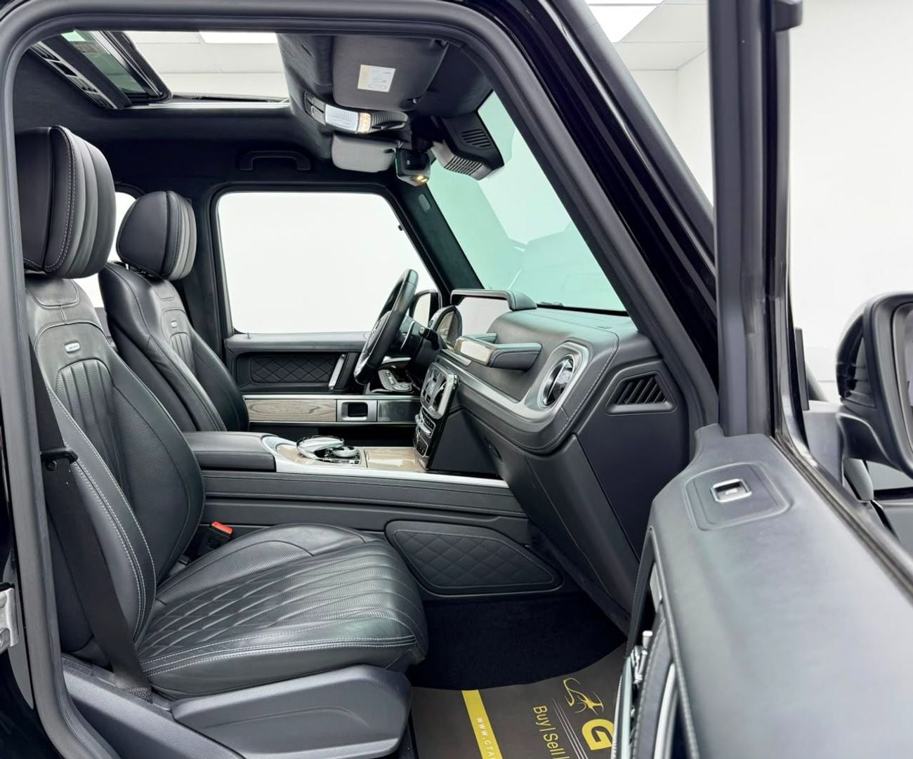 مرسيدس بنز G 63 AMG STD STD
