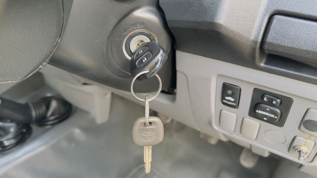 تويوتا هيلوكس -