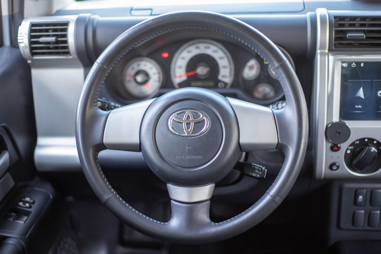 Toyota FJ Cruiser FJ2 4.0L