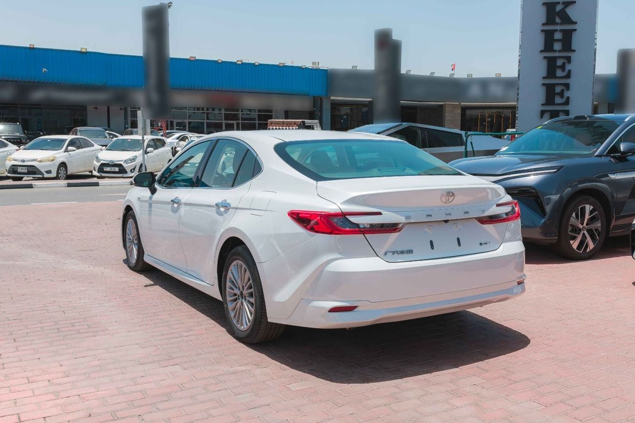 Toyota Camry LUMIERE HEV HEV