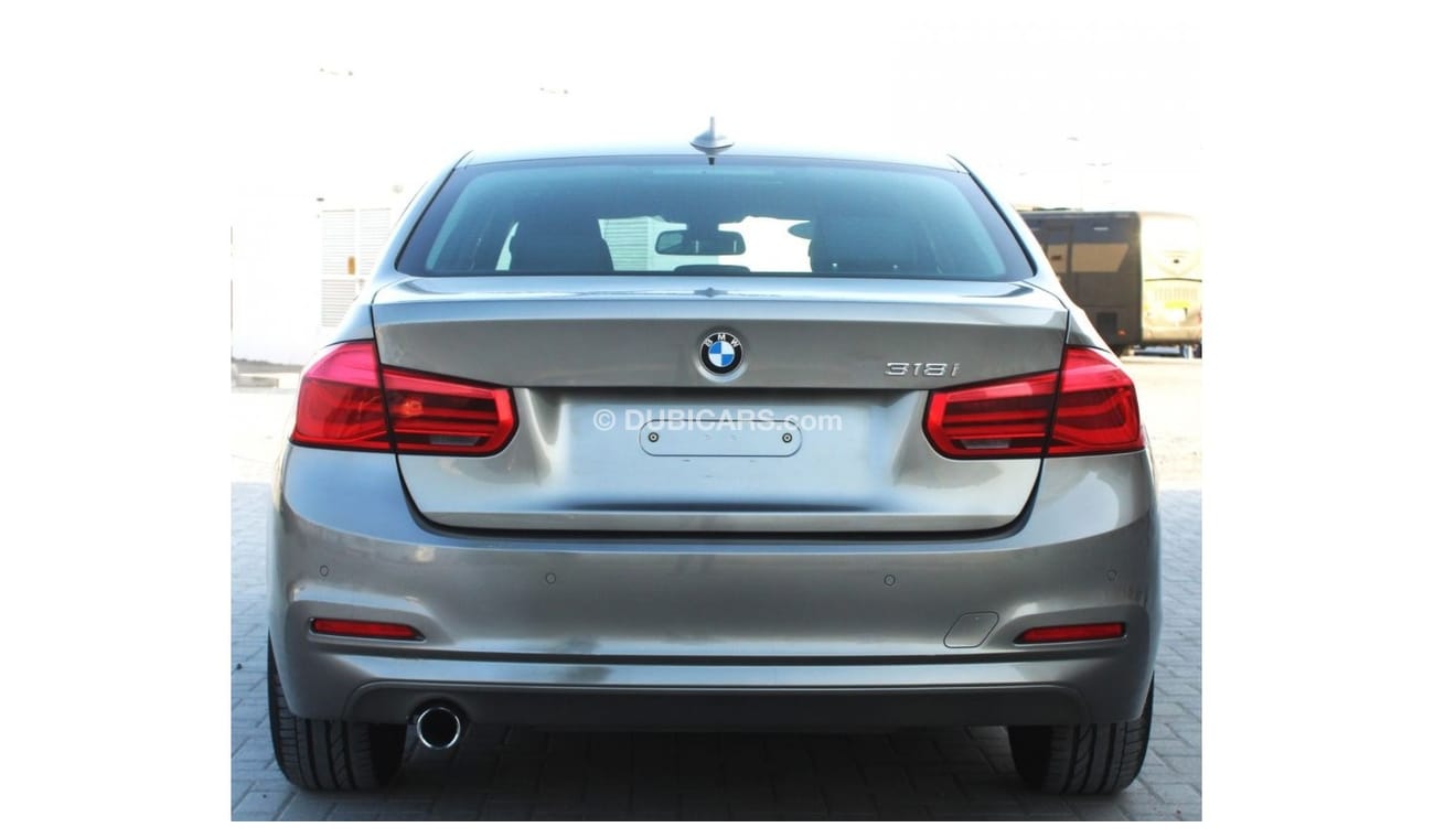BMW 318i Exclusive BMW I318 GCC 2018 in excellent condition