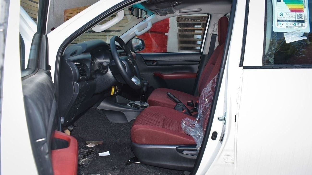 Toyota Hilux HILUX D/C 4WD DSL DLX-E