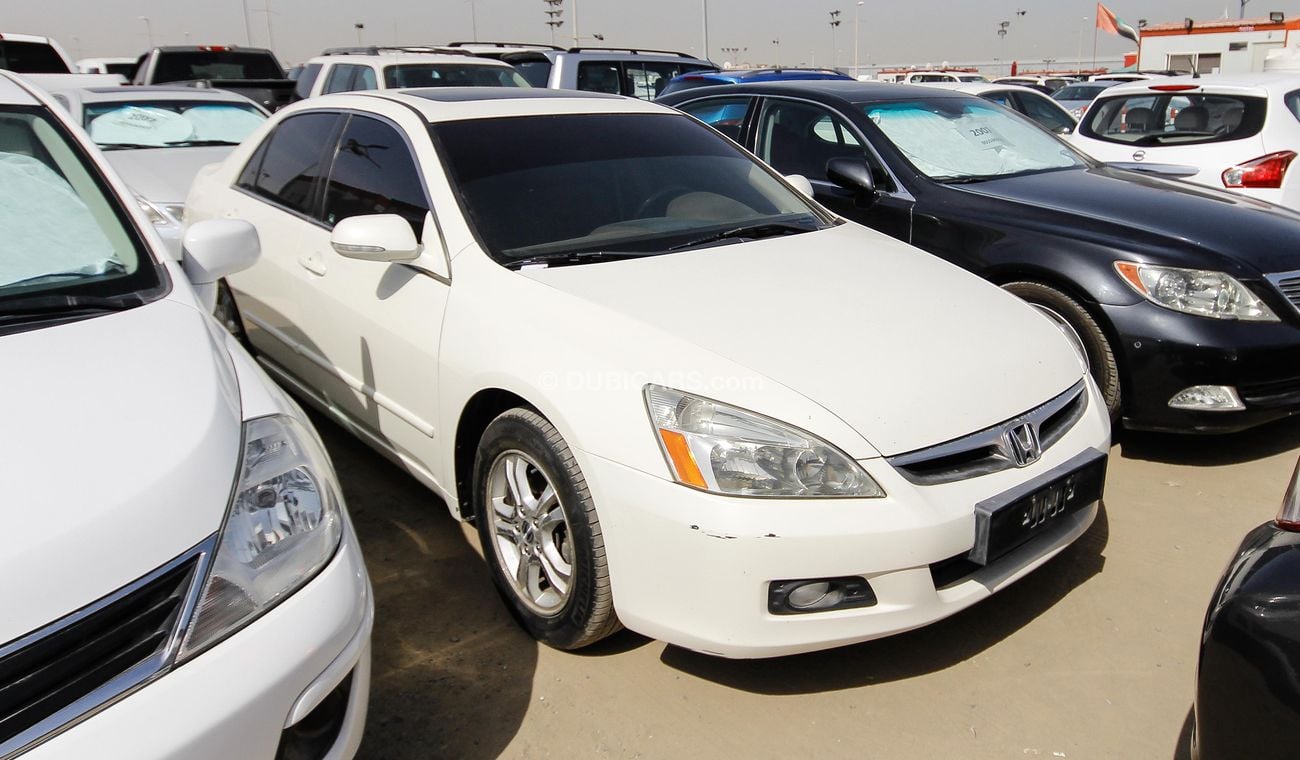 هوندا أكورد 2.4 VTi-E