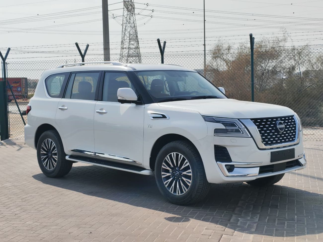 Nissan Patrol 2024 Nissan Patrol LE Platinum (Full-Option) 5.6L V8 Petrol A/T 4WD Export Only