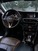 Infiniti Q30 Premium