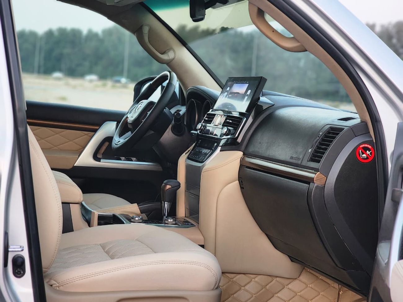 Toyota Land Cruiser VXR MODEL 2009 UPGRADE 2024