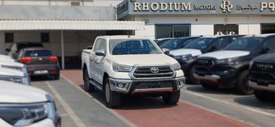 Toyota Hilux SR5 2026YM