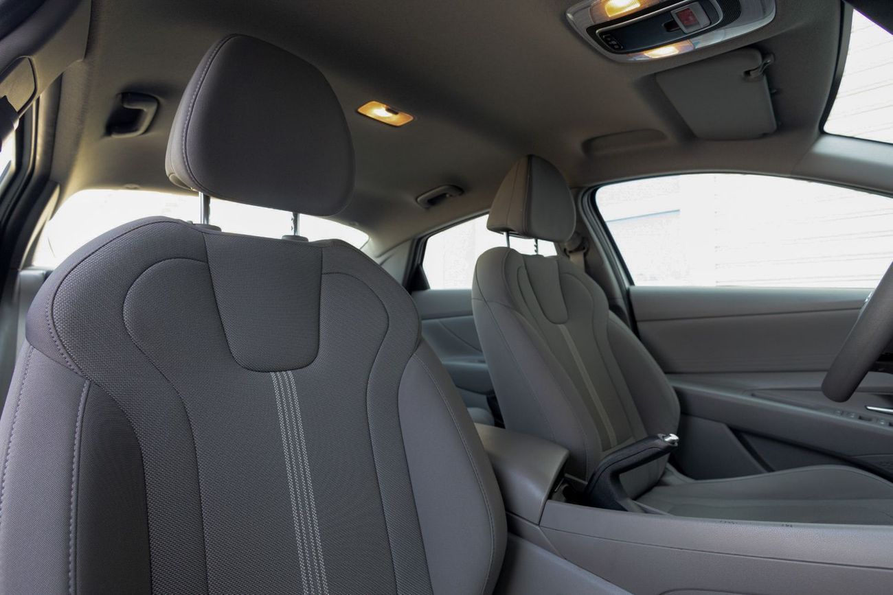 Hyundai Elantra Smart 1.6L