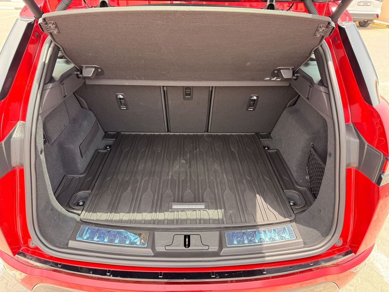 لاند روفر رانج روفر إيفوك P200 R-Dynamic SE 2.0L