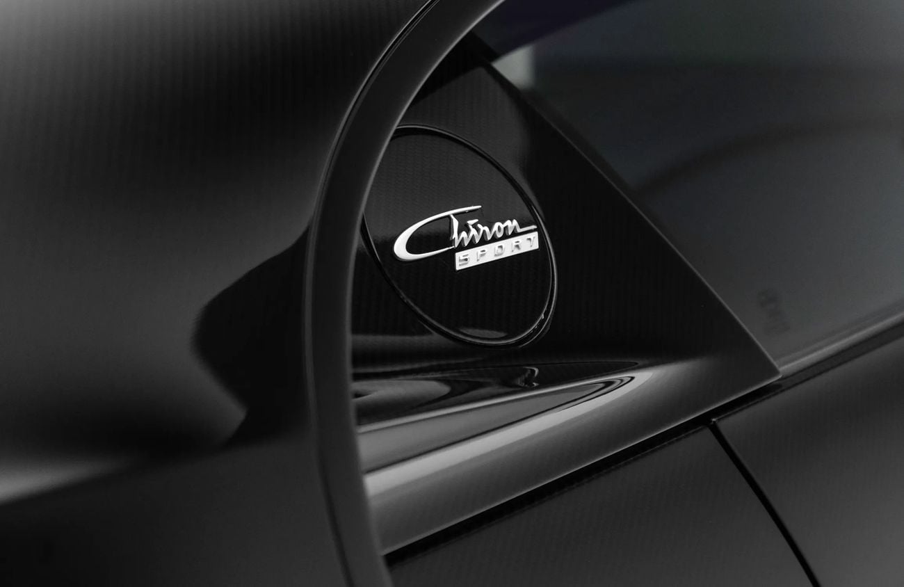 بوغاتي شيرون SPORT 8.0L W16 Quad-Turbocharged Engine