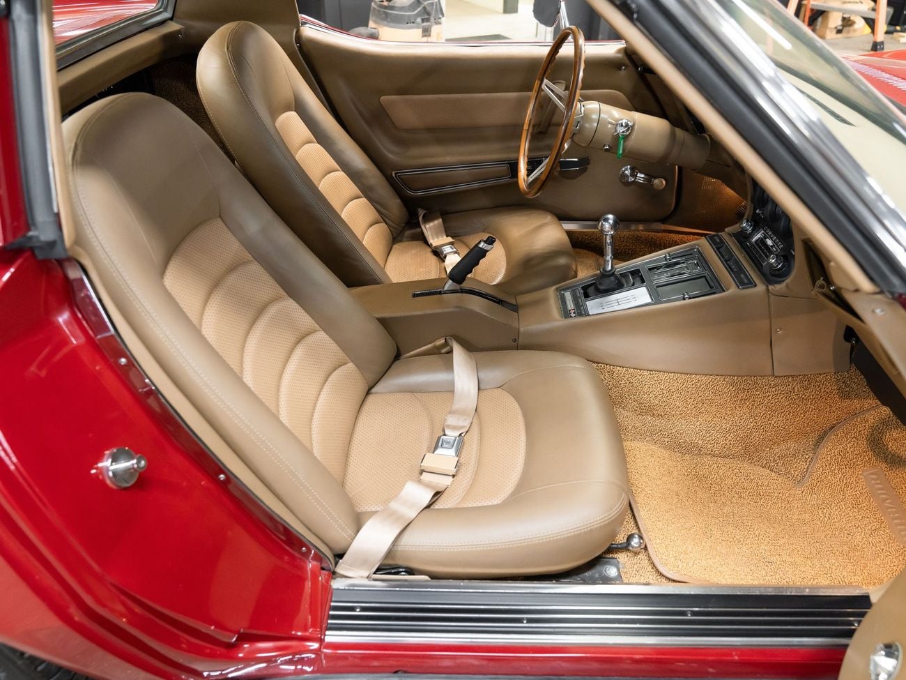 شيفروليه كورفت Stingray GM502 Hogan Intake 5 Speed Pro Touring Restomod