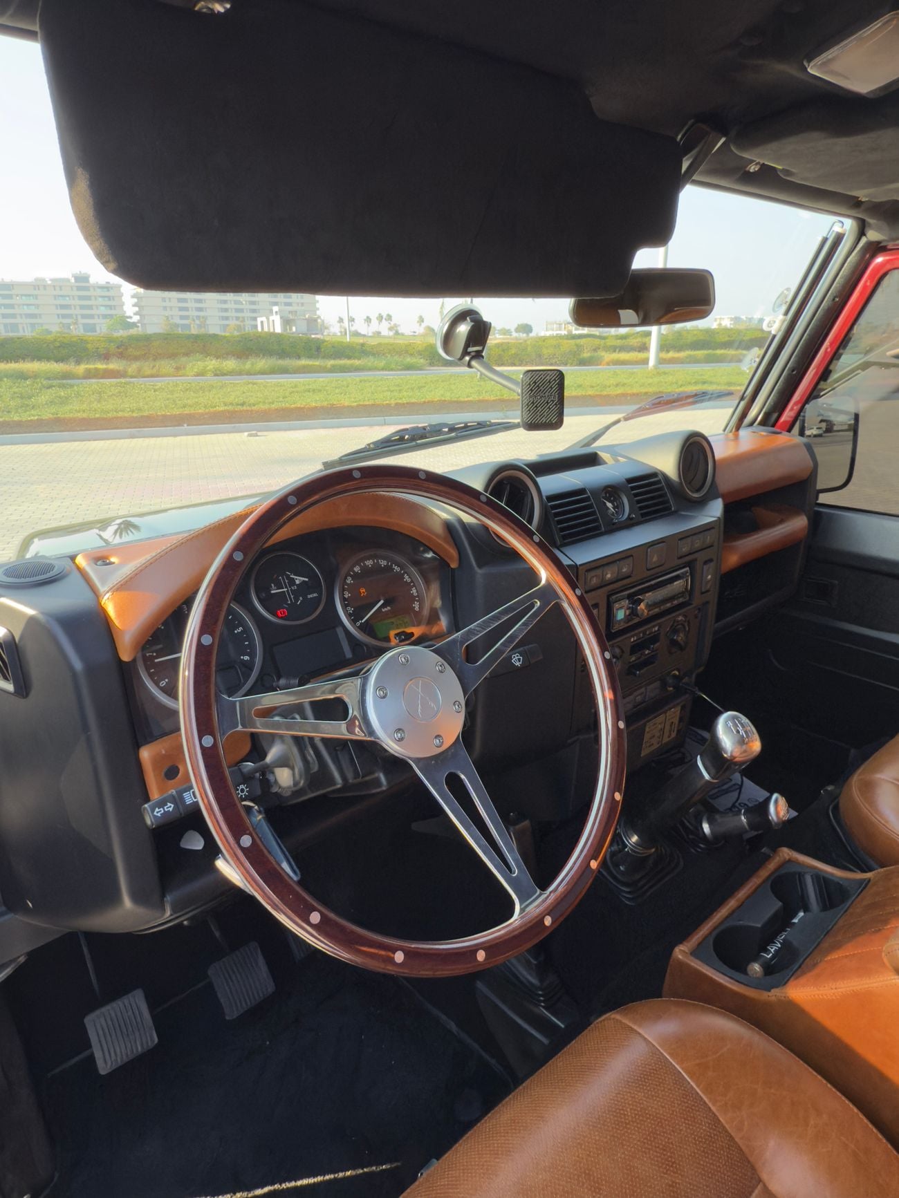 Land Rover Defender 2.2