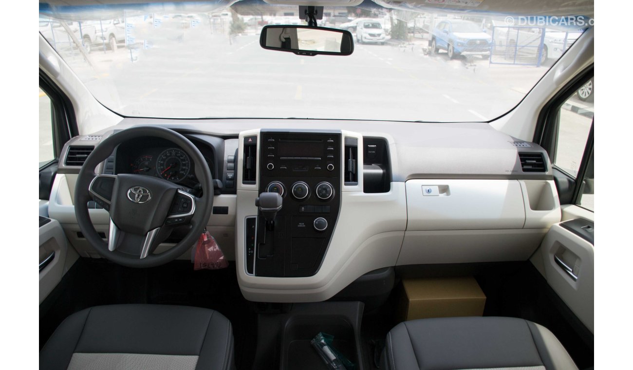 Toyota Hiace - GL - 2.8L - A/T - WITH CRUISE CONTROL