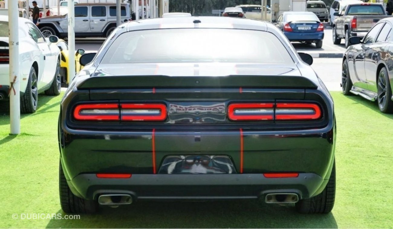 Dodge Challenger R/T SOLD!!!Challenger R/T Hemi V8 5.7L 2020/SRT Wide Body/Leather Interior/Excellent Cond