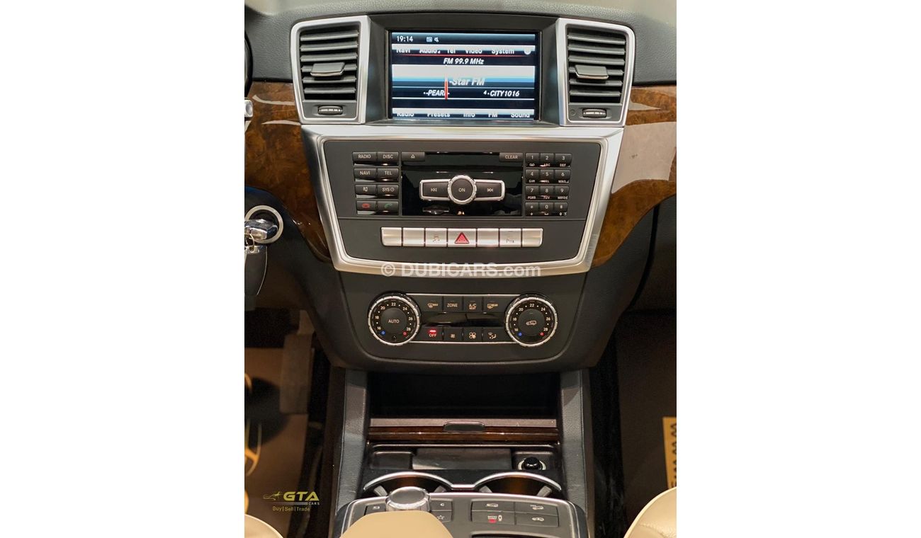 Mercedes-Benz ML 350 2014 Mercedes ML350 AMG, Warranty, Full Service History, GCC