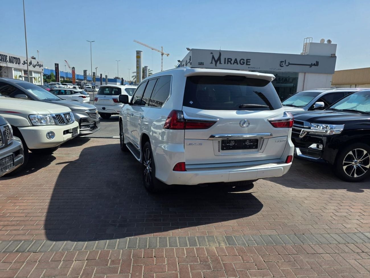 لكزس LX 570 PLATINUM