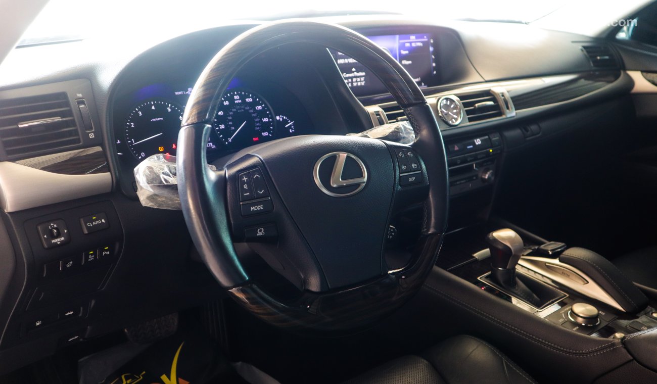 Lexus LS460