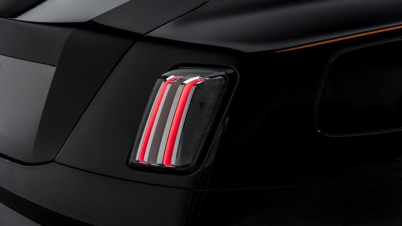 رولز رويس سبيكتر Black Badge - 2025 - GCC - Under Warranty and Service Contract