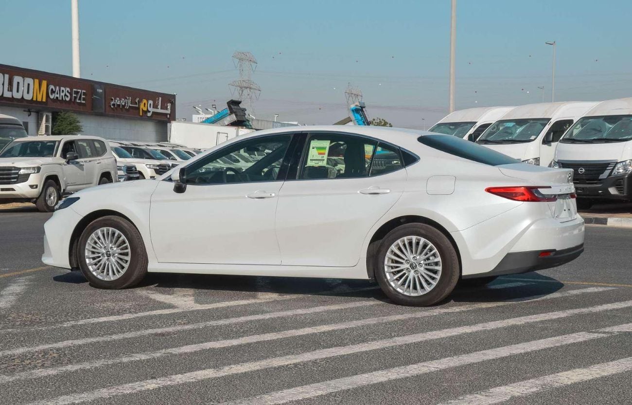 تويوتا كامري TOYOTA CAMRY LE 2.5L FWD PETROL SEDAN 2026