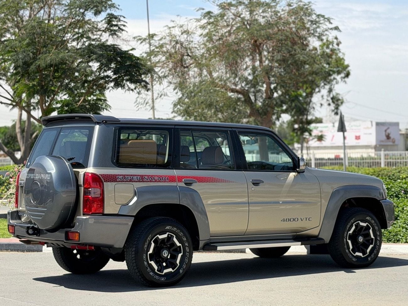 نيسان باترول سوبر سفاري