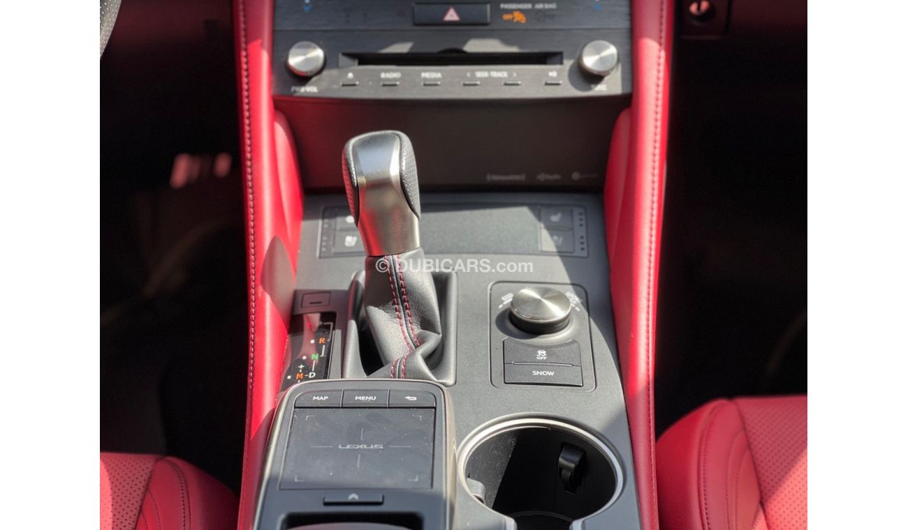 لكزس RC 300 بريمير