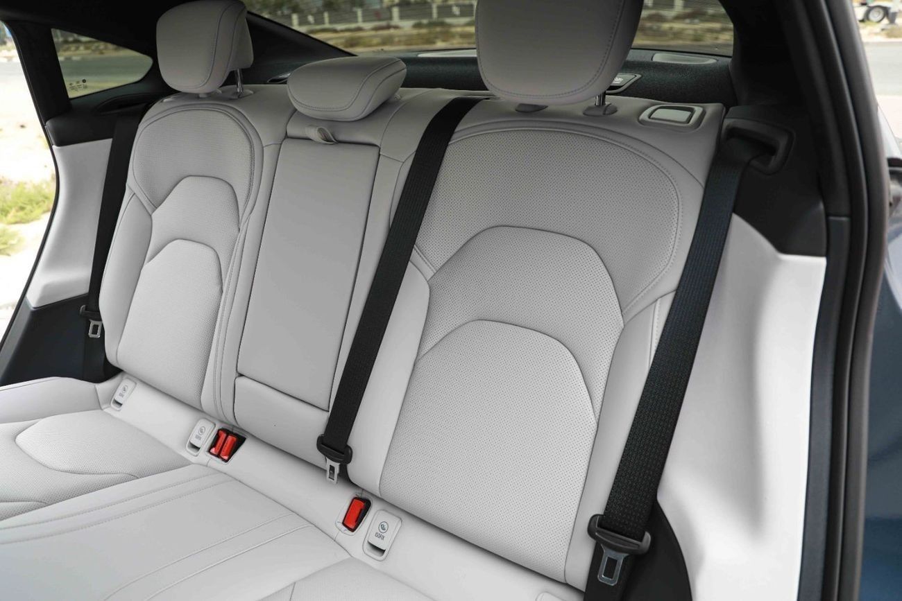 Xiaomi SU7 2025 XIAOMI SU7 MAX - GREY inside GREY | Export Price