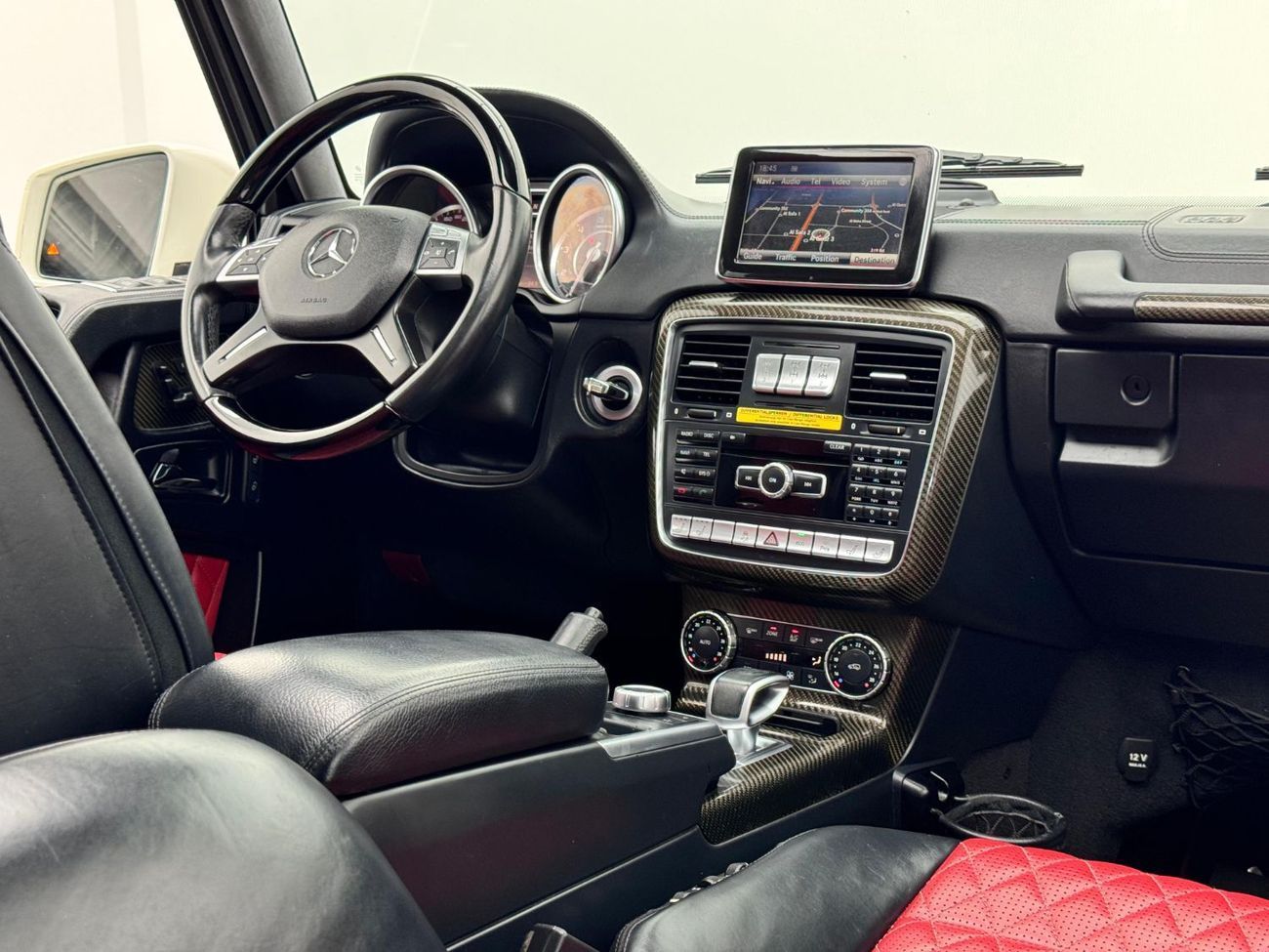 Mercedes-Benz G 63 AMG Std 5.5L 2014 Mercedes-AMG G63, Full Service History, GCC