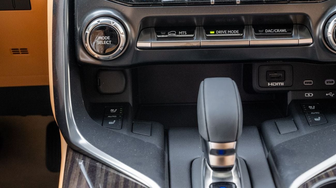 Lexus LX 700h Lexus LX700h Urban -2025YM