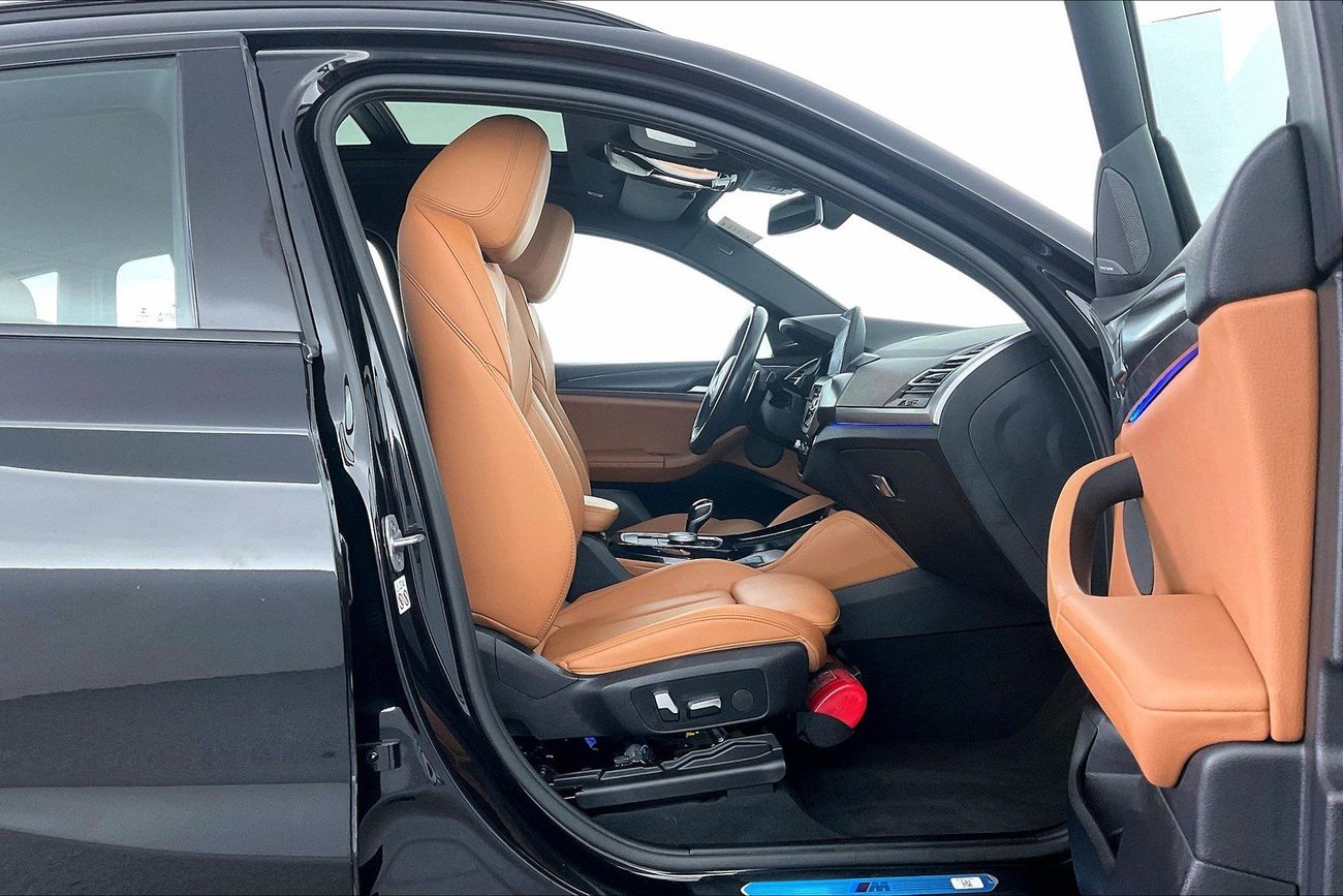 بي أم دبليو X4 xDrive 30i M Sport | National Day Celebration | شامل الضمان | 0 ﺪﻔﻋﺓ ﺃﻮﻟﻯ