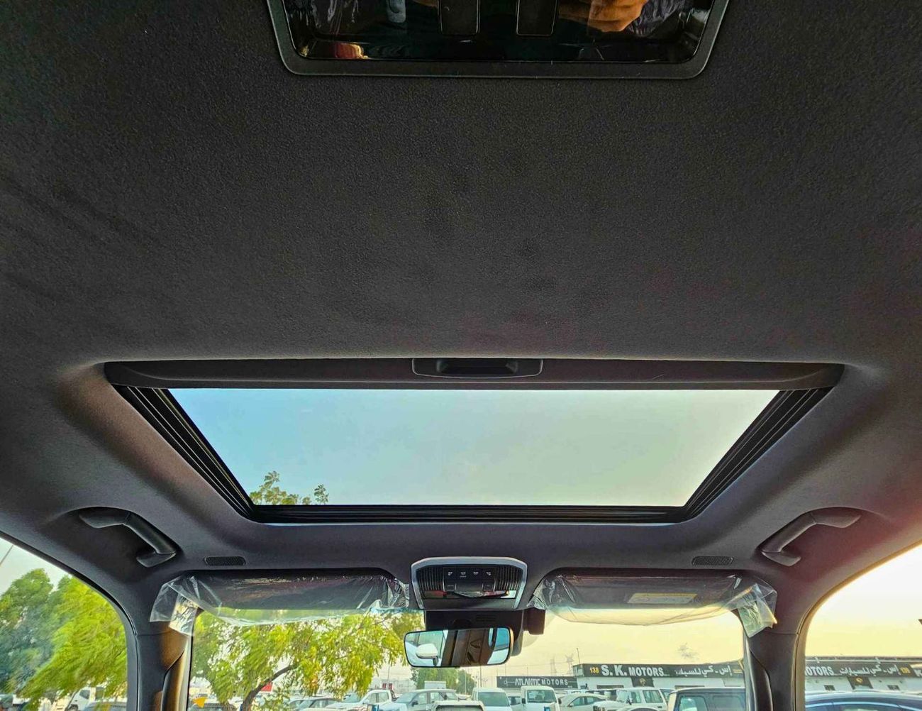 Toyota Land Cruiser VXR TWIN TURBO EXCL / HIGH OPTION / SUNROOF / LEATHER / POWER SEATS/3.5L PETROL V6 A/T/ (CODE#LCTVXR