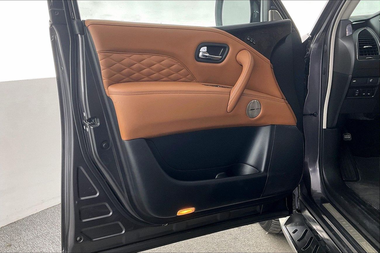 إنفينيتي QX80 Luxe Sensory ProActive (8 Seater) | شامل الضمان | 0 ﺪﻔﻋﺓ ﺃﻮﻟﻯ