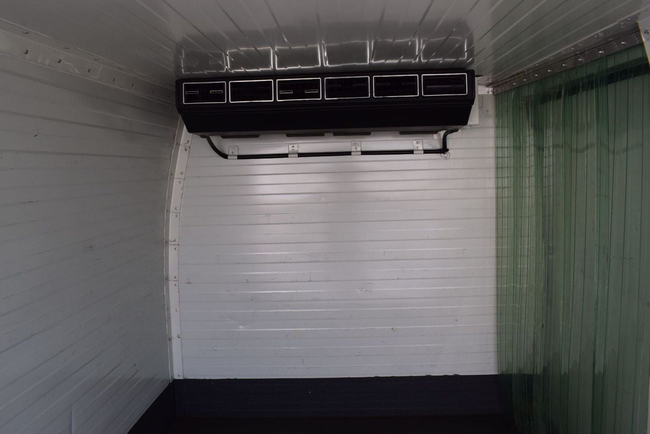 Toyota Lite Ace Chiller Van