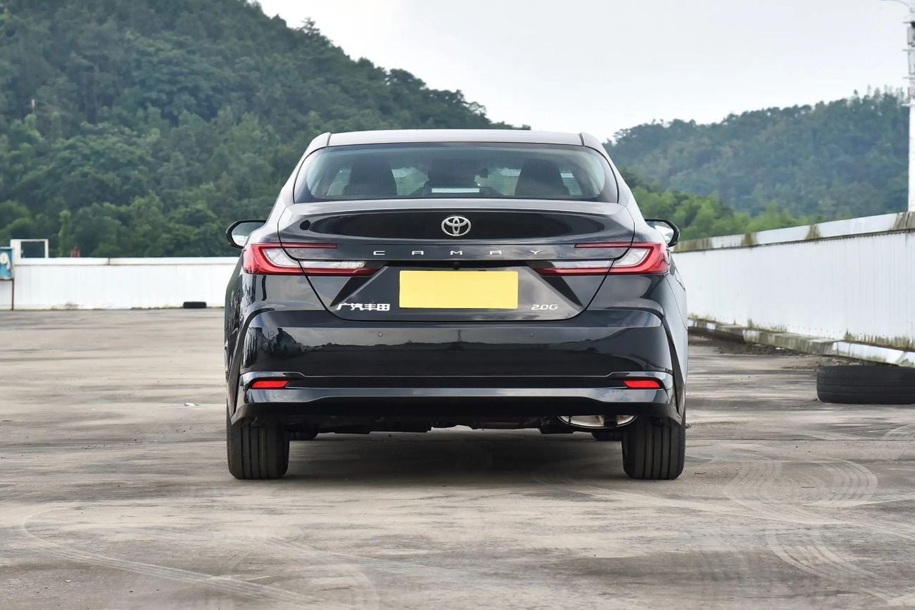 Toyota Camry 2.0 G Premium Petrol Specs Export Price Can Be Register Locally