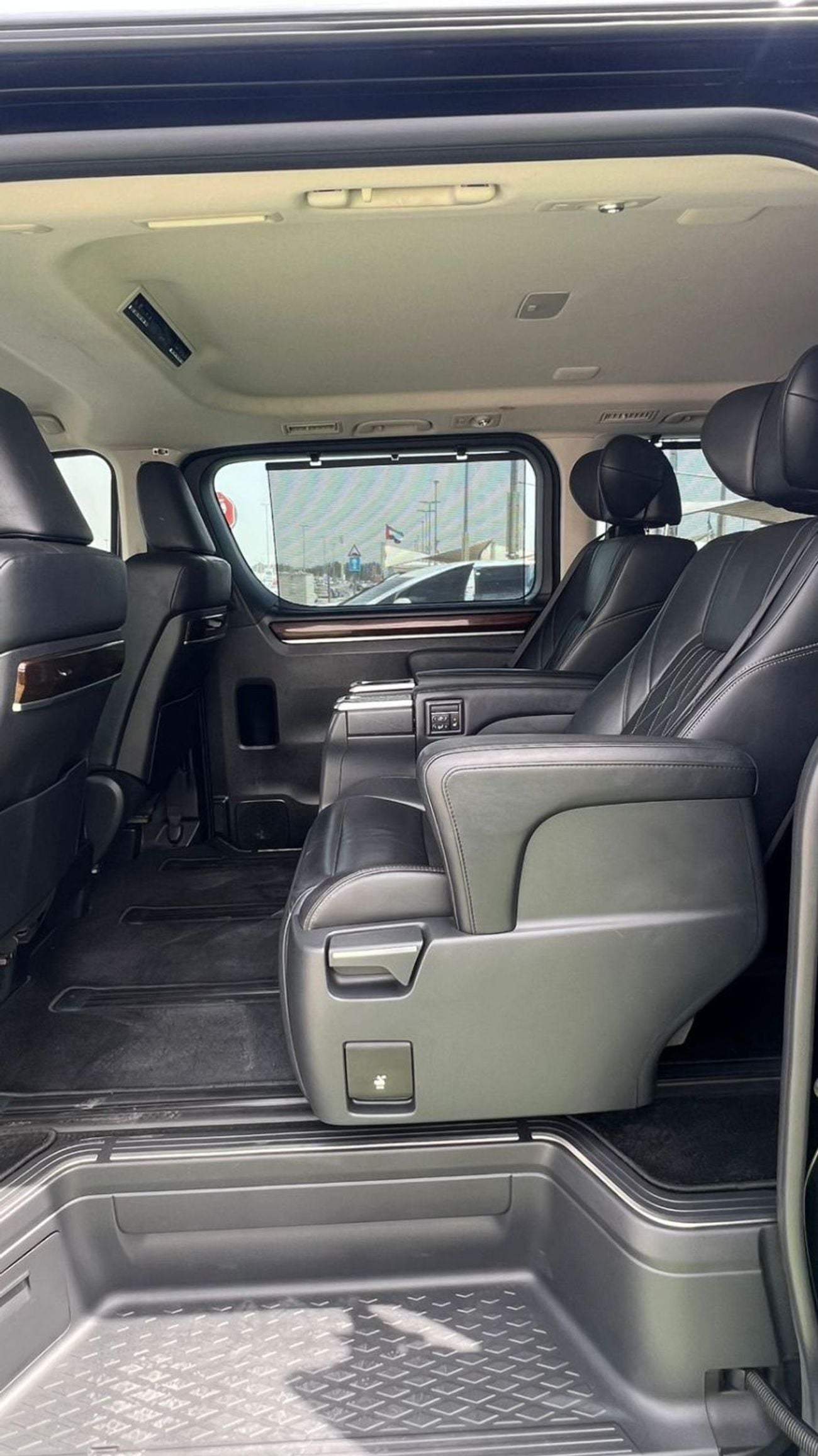 Toyota Granvia TOYOTA GRANVIA 2020 3.5L Premium/V6