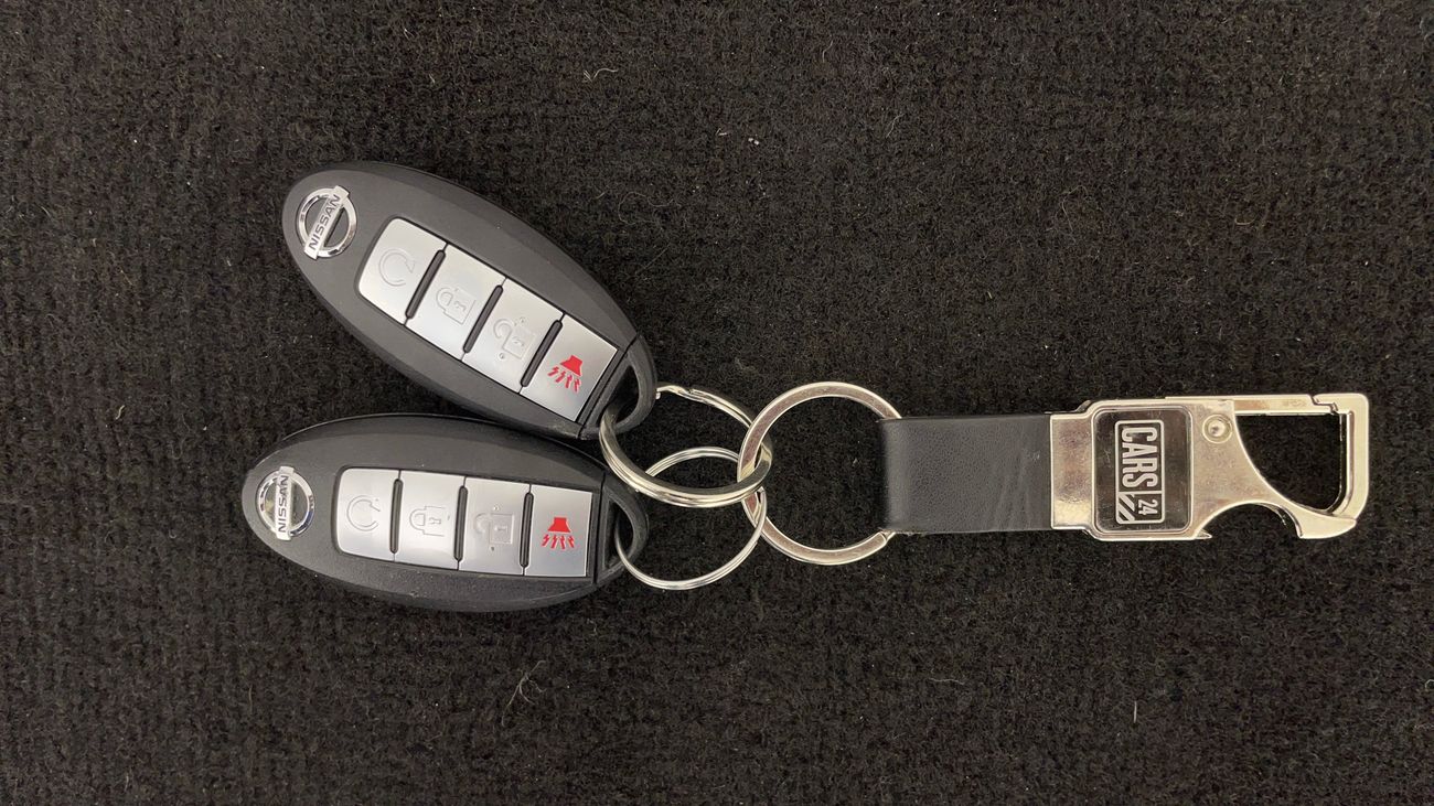 نيسان إكستيرا TITANIUM 2.5 | بدون دفعة مقدمة | اختبار القيادة في المنزل